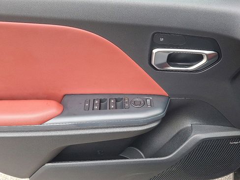 New 2026 Kia Sorento LX image 14