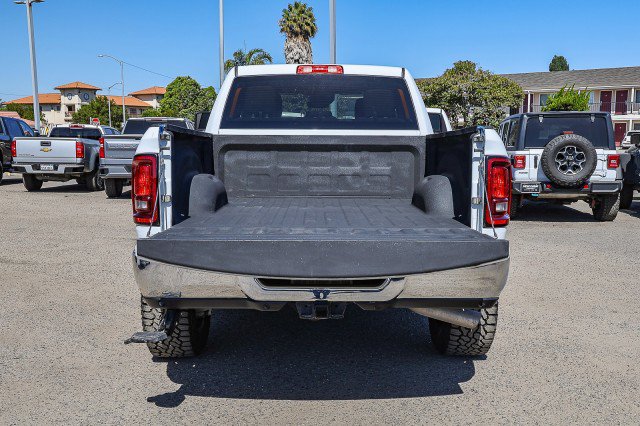 Used 2025 RAM 2500 Big Horn AWD/4WD image 6