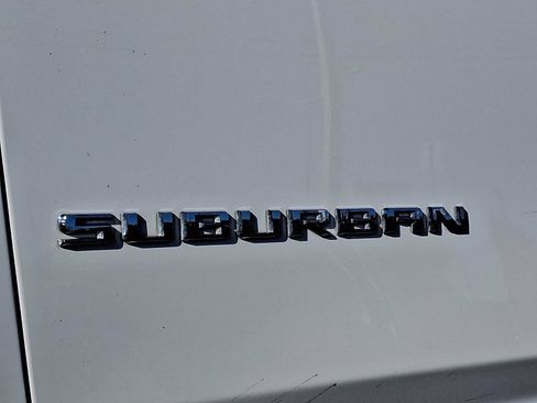 Certified 2023 Chevrolet Suburban Premier image 37