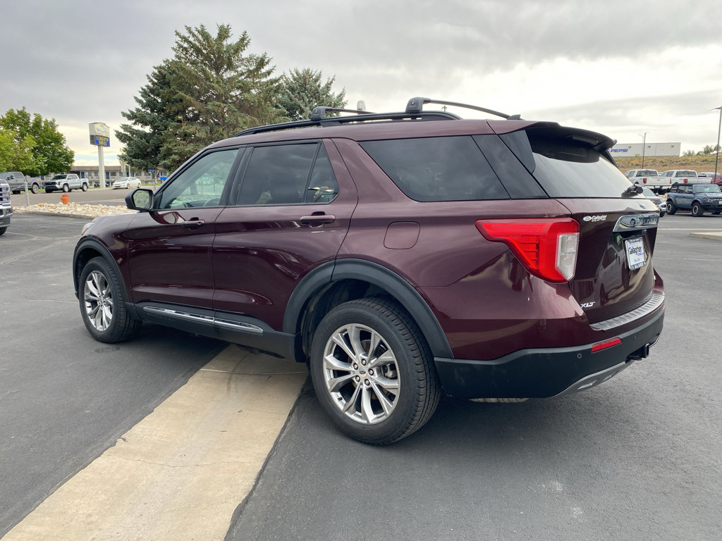 Certified 2022 Ford Explorer XLT w/ Equipment Group 202A AWD/4WD image 22