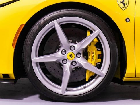 Certified 2022 Ferrari F8 Tributo image 65