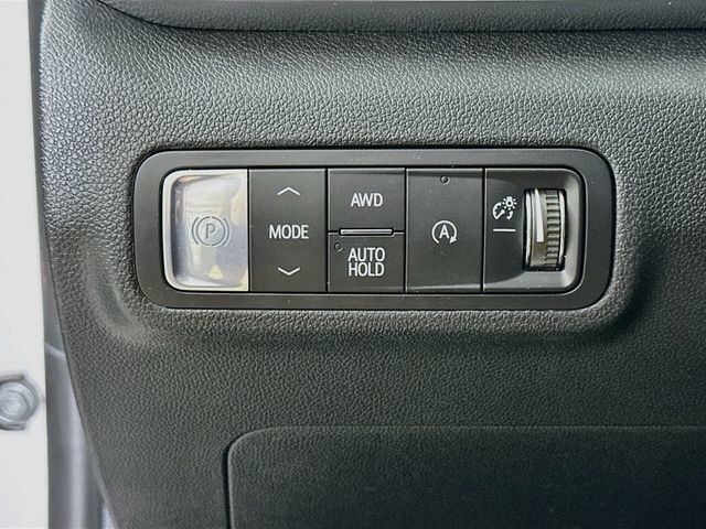 Used 2026 GMC Terrain Elevation w/ Elevation Premium Package AWD/4WD image 14