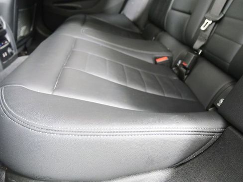 Used 2019 BMW 330i Sedan image 14