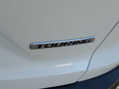 Used 2019 Honda CR-V Touring image 11