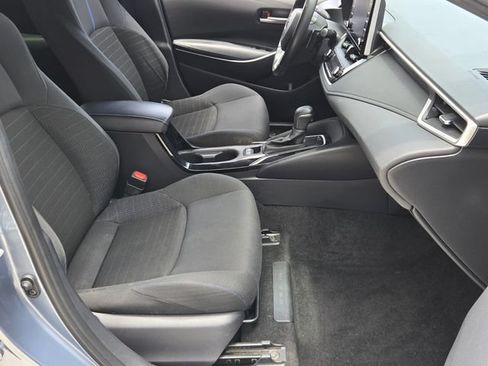 Used 2021 Toyota Corolla SE FWD image 17