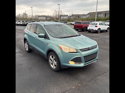 Used 2013 Ford Escape SE image 1