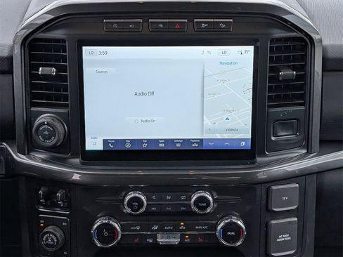 Used 2022 Ford F150 XLT w/ Equipment Group 302A High image 16