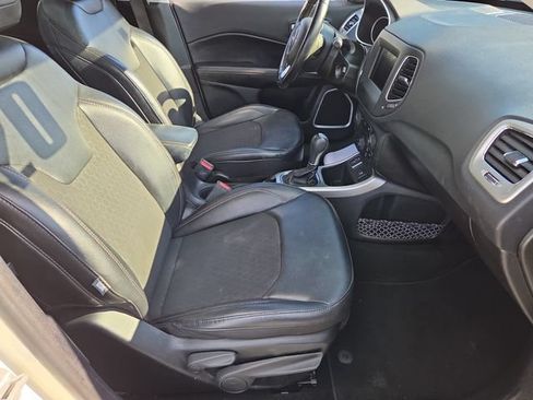 Used 2020 Jeep Compass Latitude FWD image 19