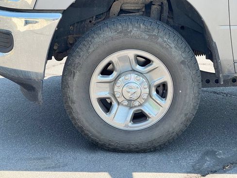 Used 2020 RAM 2500 Tradesman AWD/4WD image 14