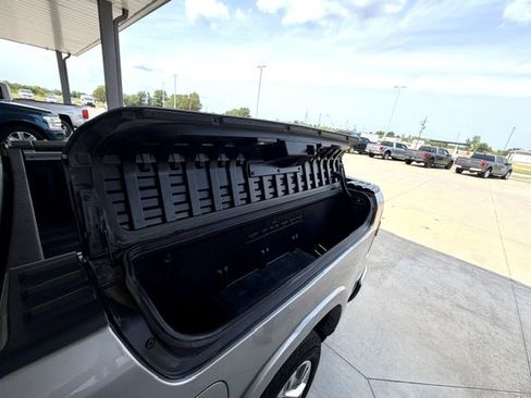Used 2023 RAM 1500 Limited AWD/4WD image 6
