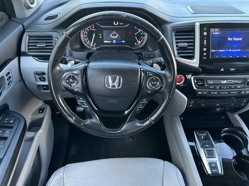 Used 2016 Honda Pilot Elite image 15