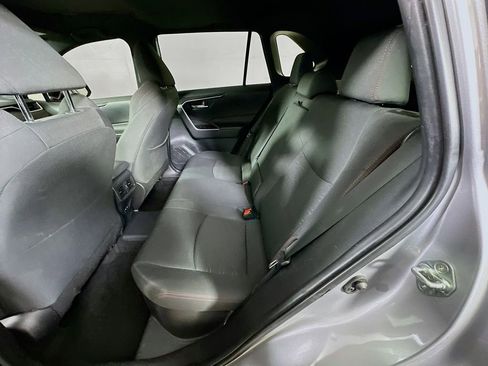 Used 2022 Toyota RAV4 SE w/ Weather & Moonroof Package image 13