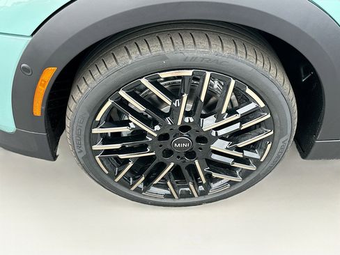 New 2026 MINI Cooper S image 25