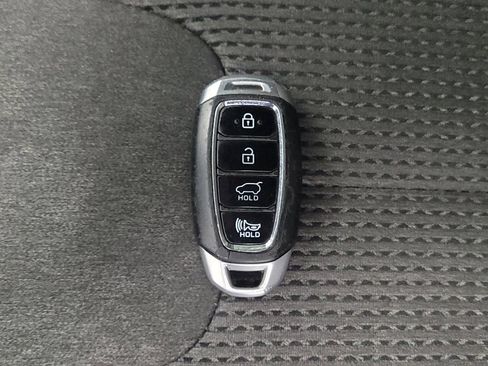 Used 2019 Hyundai Santa Fe SEL FWD image 32