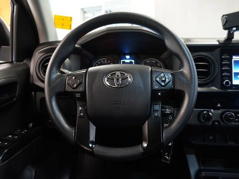 Used 2023 Toyota Tacoma SR AWD/4WD image 17