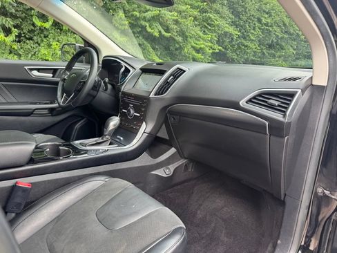 Used 2016 Ford Edge Sport w/ Equipment Group 401A AWD/4WD image 11