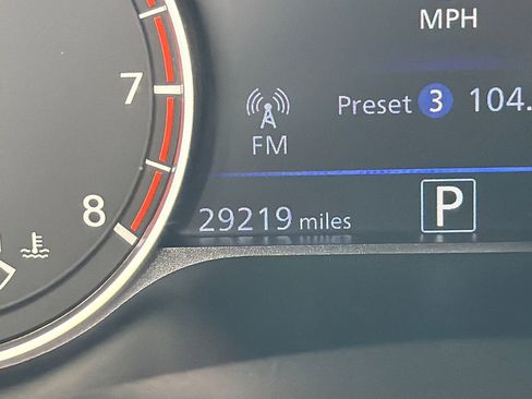 Used 2025 Nissan Altima 2.5 SV FWD image 23