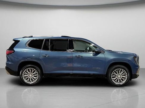 Used 2024 GMC Acadia Denali w/ Super Cruise Package image 2