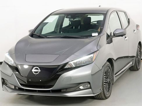Used 2025 Nissan Leaf SV Plus image 42