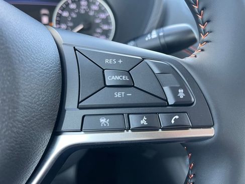 New 2025 Nissan Sentra SR image 12