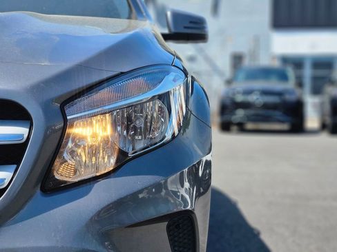 Used 2016 Mercedes-Benz GLA 250 4MATIC image 10