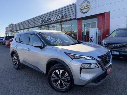 Certified 2023 Nissan Rogue SV image 1