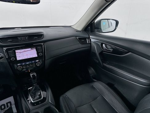 Used 2020 Nissan Rogue SL w/ Premium Package AWD/4WD image 25