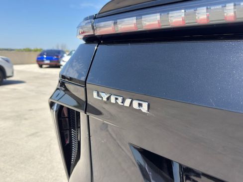Used 2024 Cadillac Lyriq Sport image 10