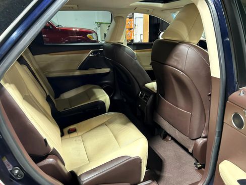 Used 2018 Lexus RX 450hL Premium image 18