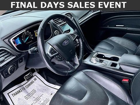 Used 2018 Ford Fusion Titanium image 15