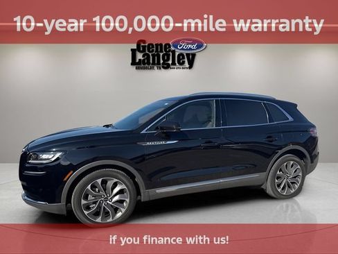 Used 2022 Lincoln Nautilus Reserve AWD/4WD image 3