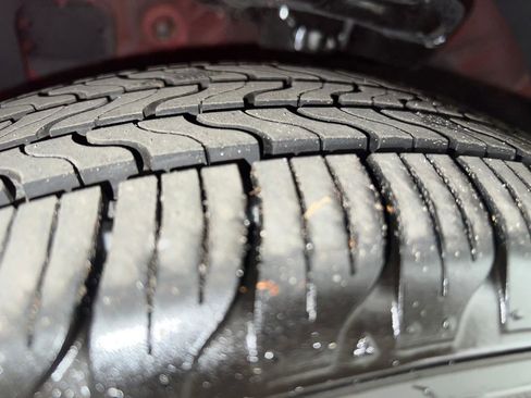 Used 2018 Hyundai Elantra SE w/ SE Connectivity Package 04 image 30