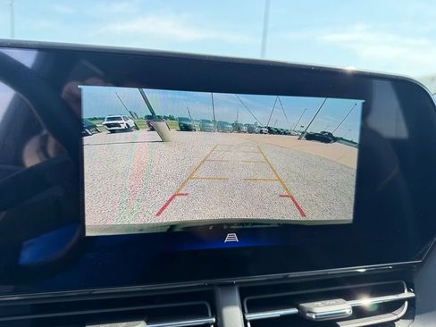 New 2026 Chevrolet Trax ACTIV w/ Driver Confidence Package FWD image 18