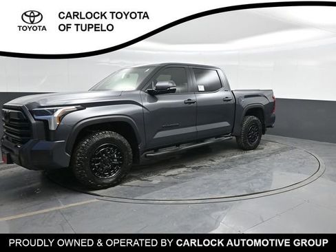 Used 2026 Toyota Tundra SR5 w/ SR5 Convenience Package AWD/4WD image 1