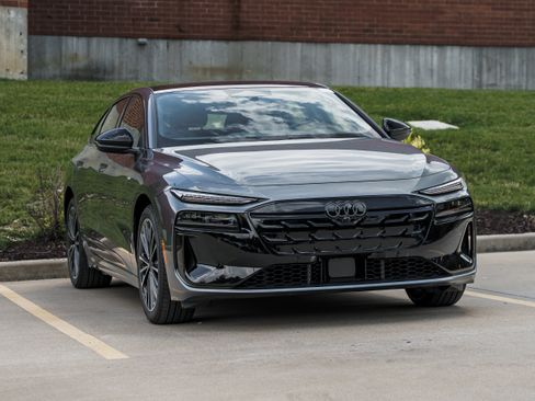 New 2027 Audi A6 e-tron Premium Plus AWD/4WD image 2