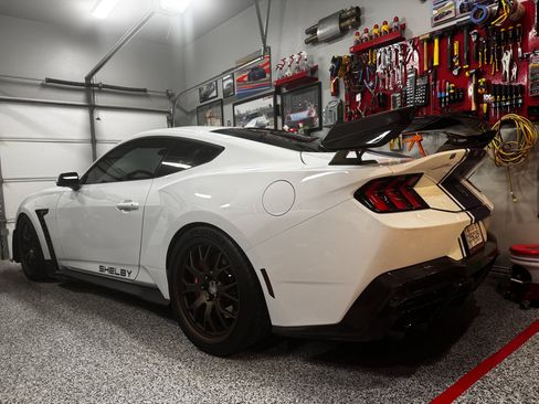 Used 2024 Ford Mustang GT Premium w/ GT Performance Package RWD image 2