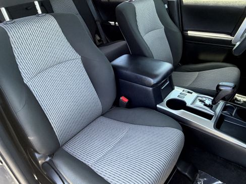 Certified 2022 Toyota 4Runner SR5 RWD image 12