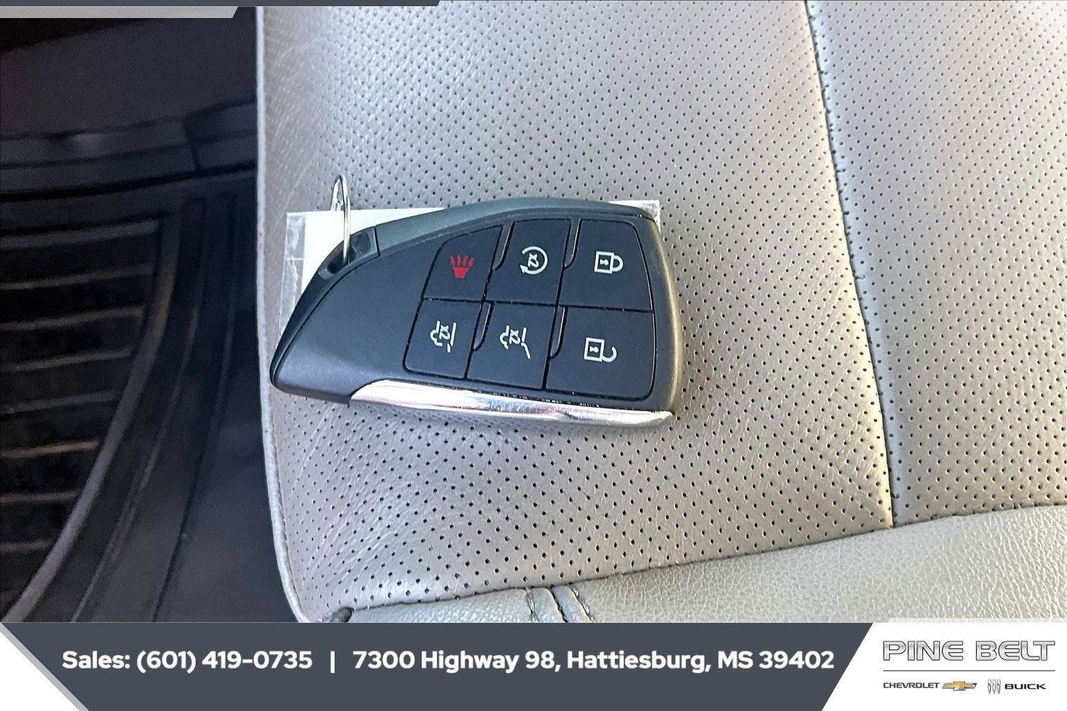 Used 2022 GMC Yukon SLT w/ SLT Luxury Package RWD image 9