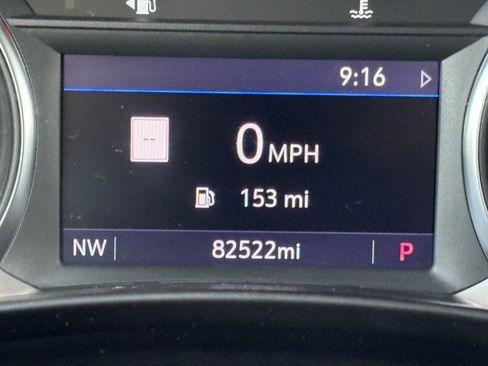 Used 2023 Chevrolet Equinox LT image 18