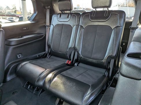 Used 2023 Jeep Grand Cherokee L Laredo image 21