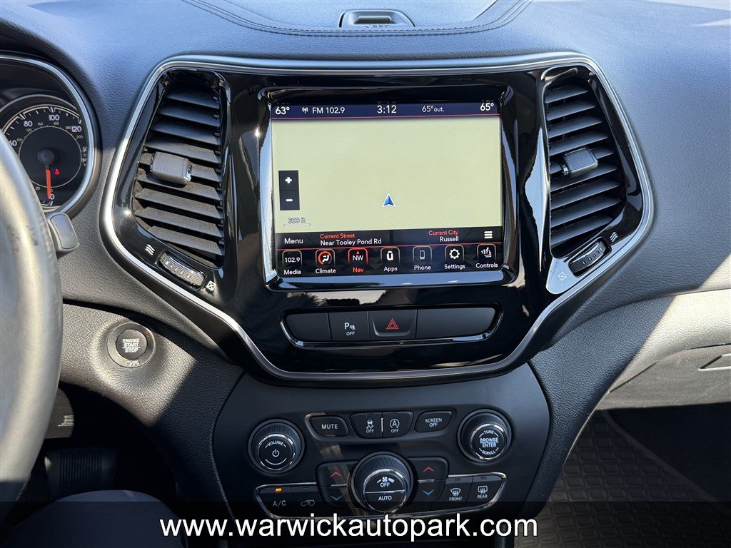 Used 2020 Jeep Cherokee Limited AWD/4WD image 8