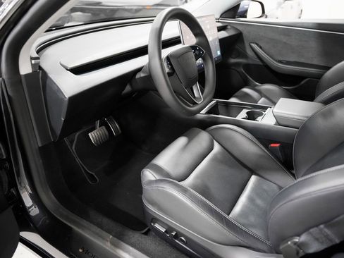 Used 2024 Tesla Model 3 Performance AWD/4WD image 9