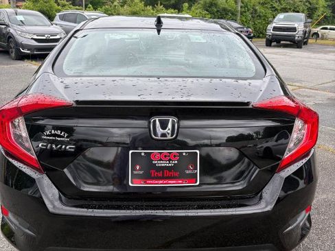 Used 2017 Honda Civic EX-L image 5
