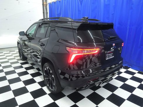 Used 2025 Chevrolet Equinox RS w/ Safety and Technology Package AWD/4WD image 7