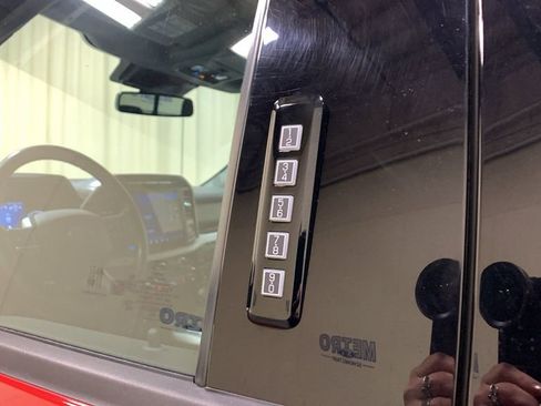 Certified 2021 Ford F150 XLT w/ Equipment Group 302A High image 27