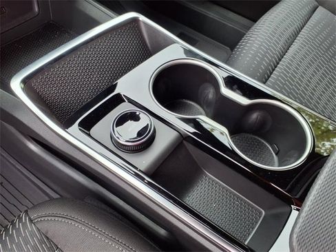 New 2026 Chevrolet Equinox LT w/ LPO, Floor Liner Package image 13