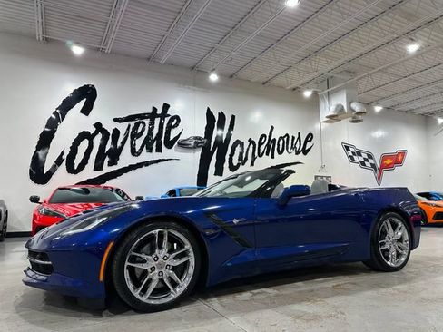 Used 2017 Chevrolet Corvette Stingray Convertible RWD image 1