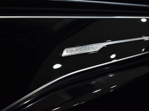 Used 2022 Audi Q7 Premium Plus w/ Premium Plus Package image 26