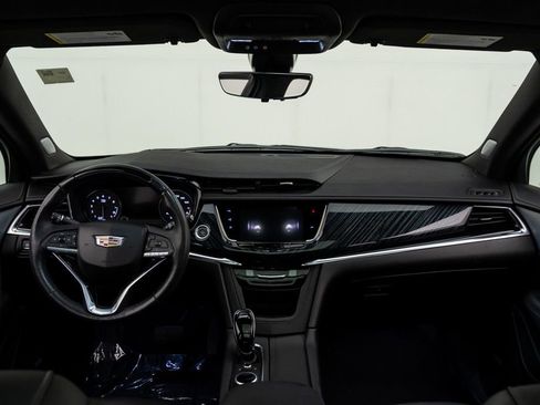 Certified 2023 Cadillac XT6 Premium Luxury w/ Technology Package image 12