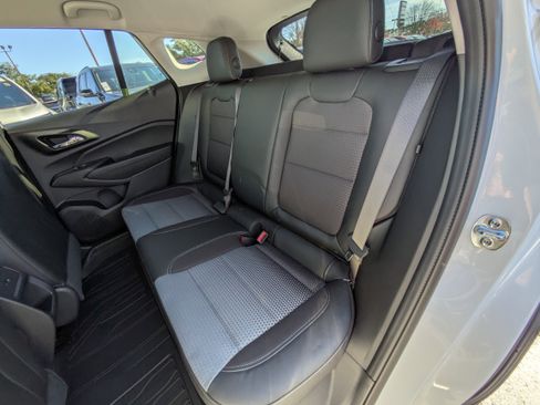 New 2026 Chevrolet Trax LT w/ Driver Confidence Package image 8